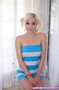 Lily Labeau picture 15