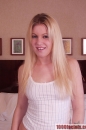 Hollie Stevens picture 18
