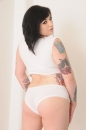 Scarlet Lavey's voluptuous curves picture 15